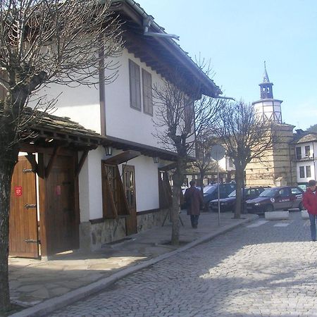 Art - M Gallery Trjavna Kültér fotó